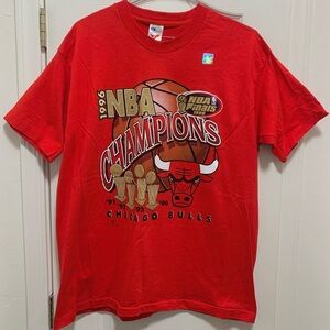 1996 Chicago Bulls NBA Champions T-Shirt Size XL